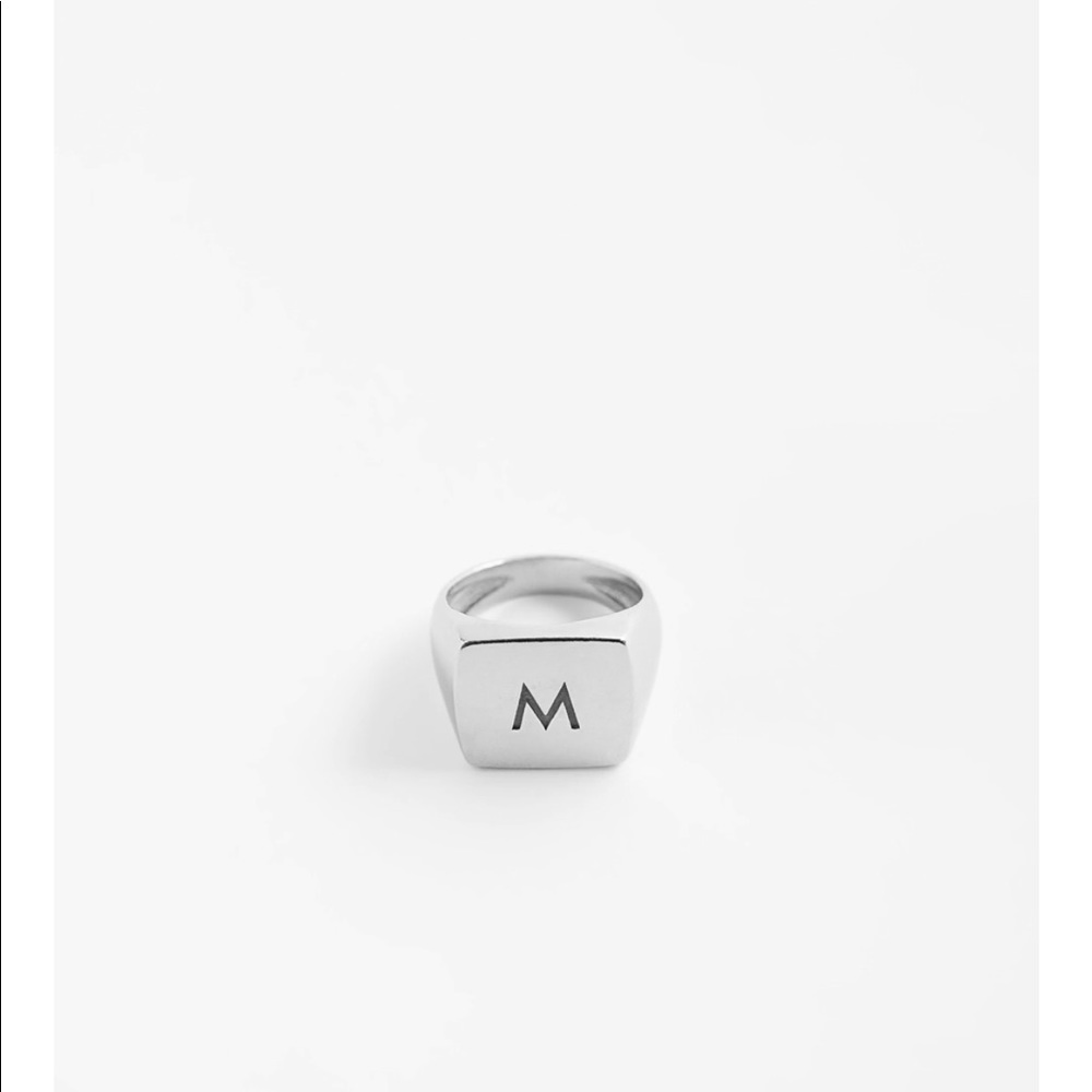 ✨SALE✨Zara sterling silver signet ring ✨SALE✨